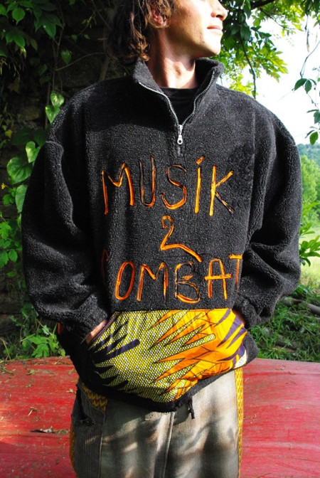 Musik 2 Combat